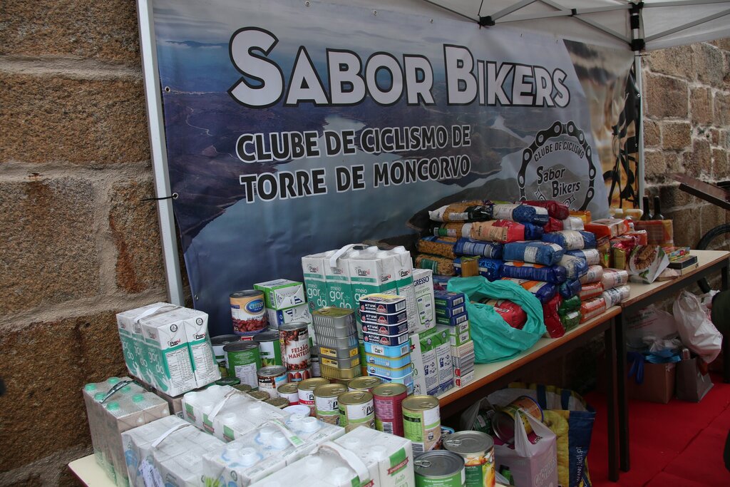 Município de Torre de Moncorvo entrega bens alimentares a famílias carenciadas do concelho